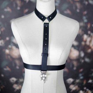 Valentina Harness in Matte Black Leather